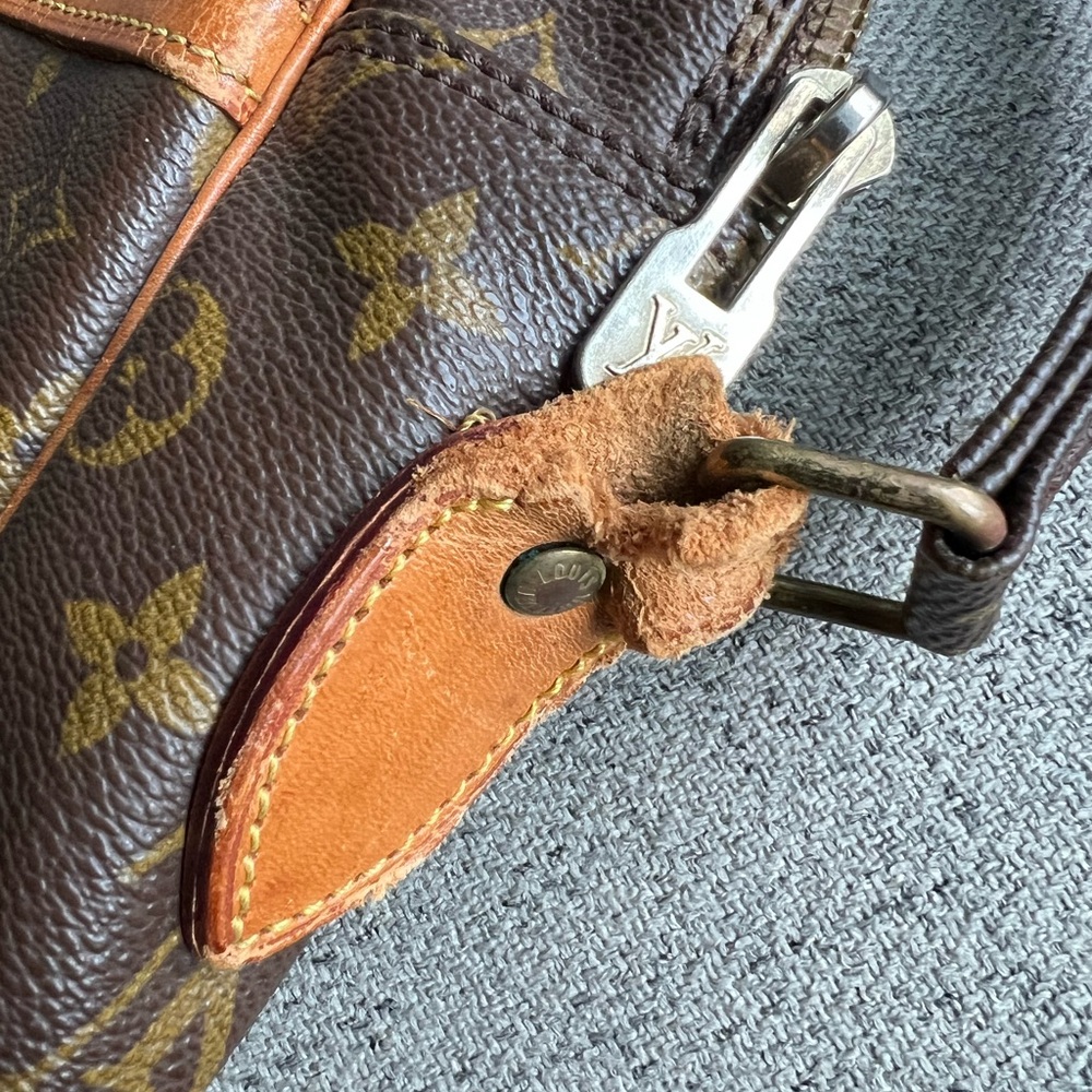 Louis Vuitton Vintage Danube GM crossbody Project Bag - Picture 3 of 16